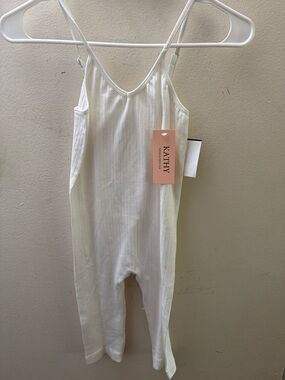 Kathy Ribbed Spaghetti-Strap Chemise in Cream